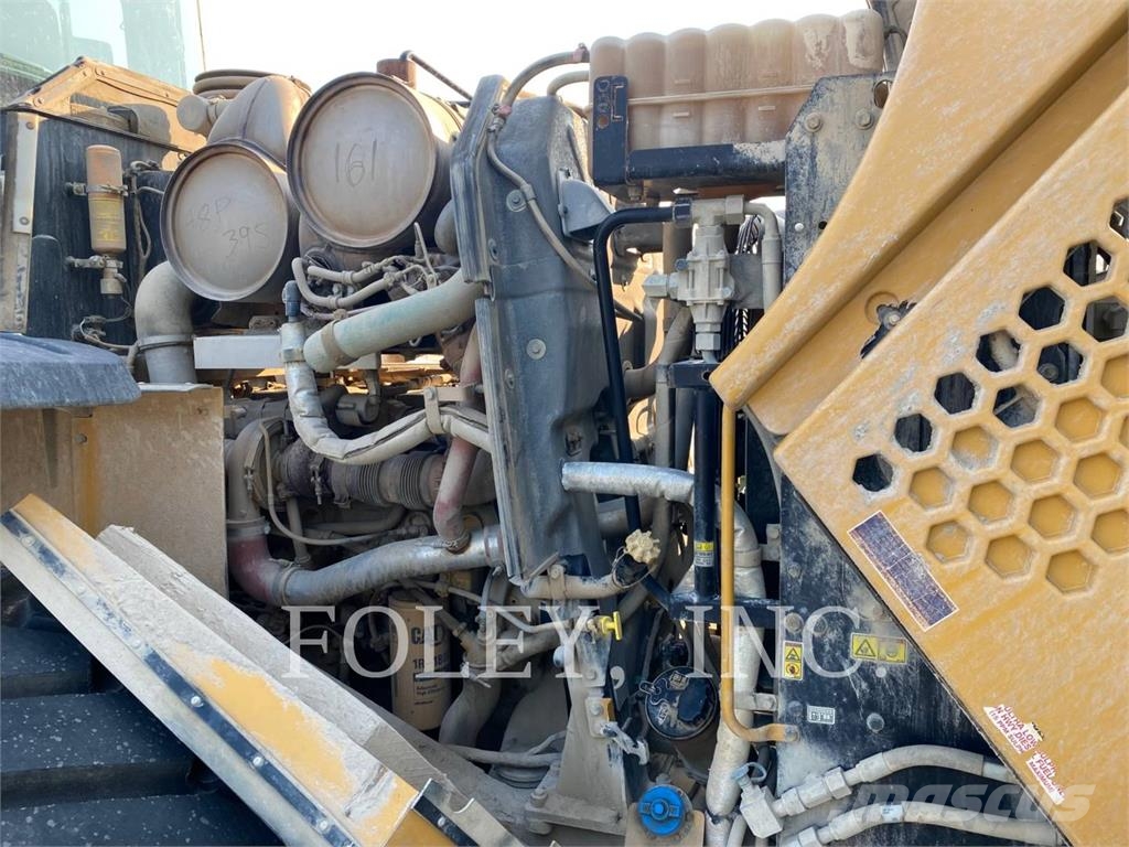 CAT 972M 휠로우더