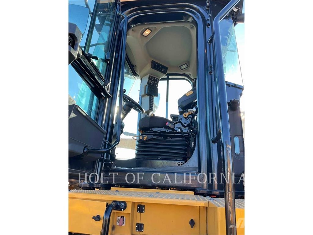 CAT 972M Φορτωτές με λάστιχα (Τροχοφόροι)