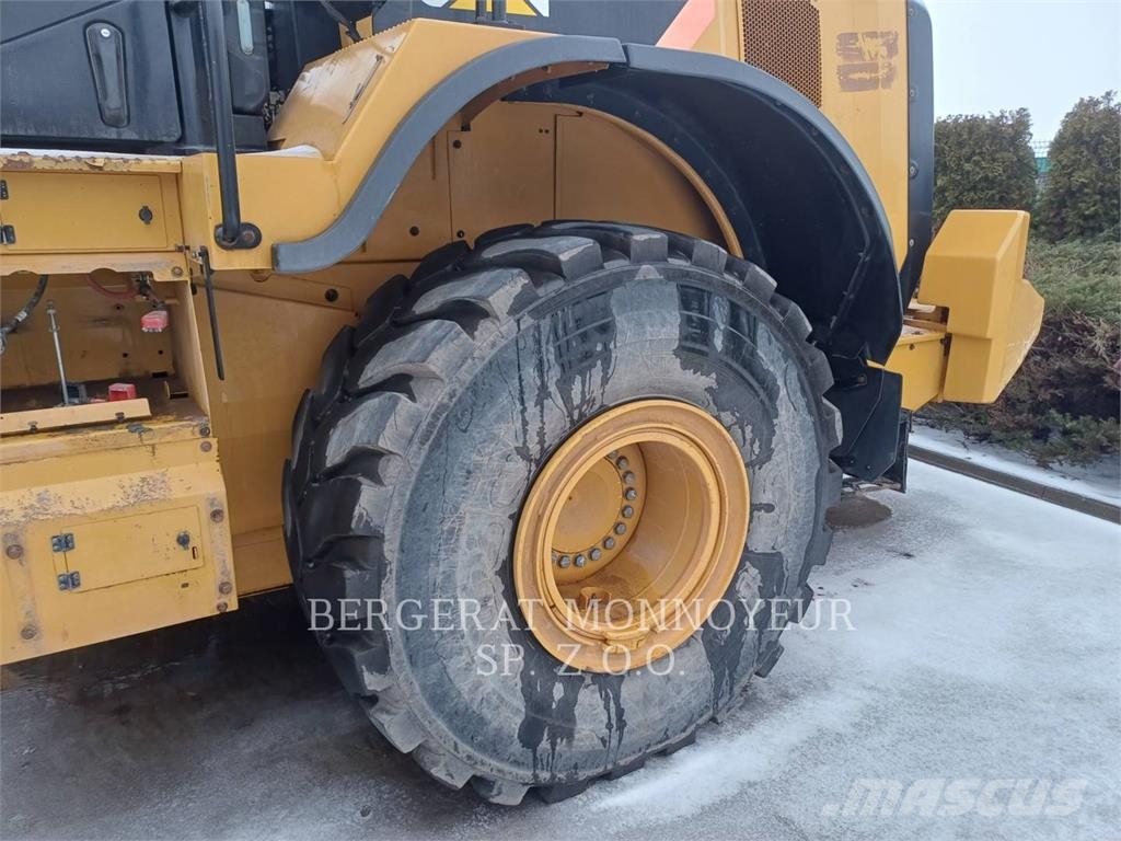 CAT 972M Φορτωτές με λάστιχα (Τροχοφόροι)