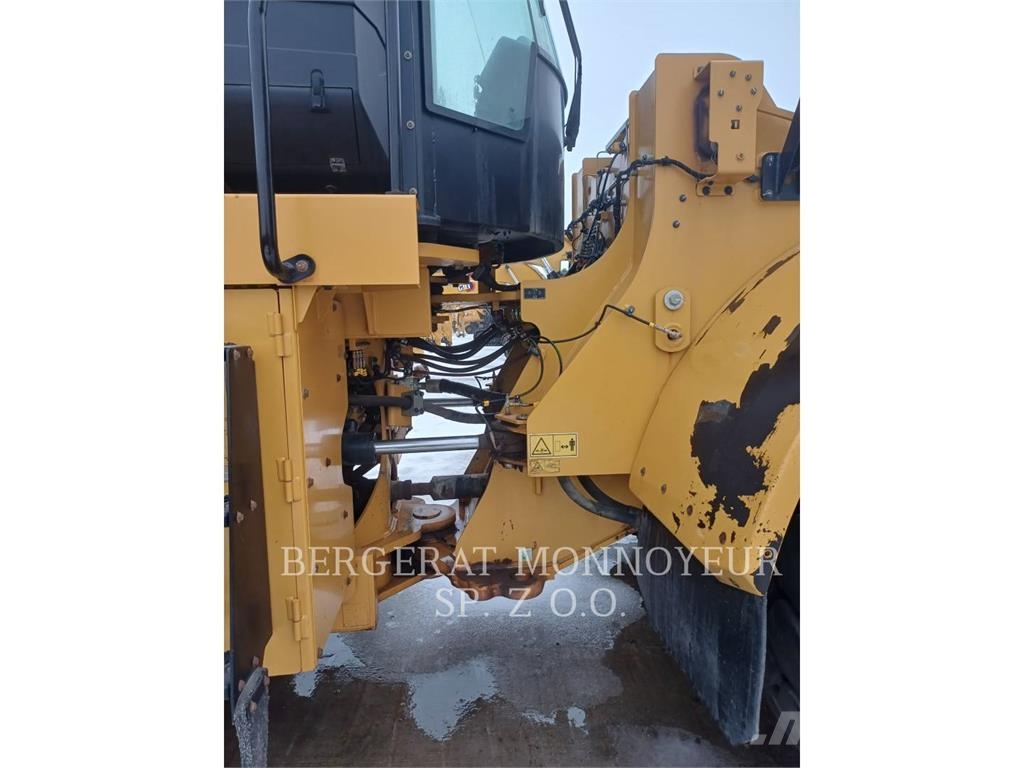 CAT 972M Φορτωτές με λάστιχα (Τροχοφόροι)