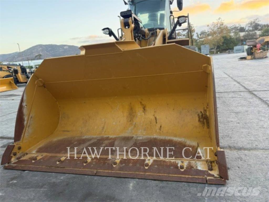 CAT 972M Φορτωτές με λάστιχα (Τροχοφόροι)