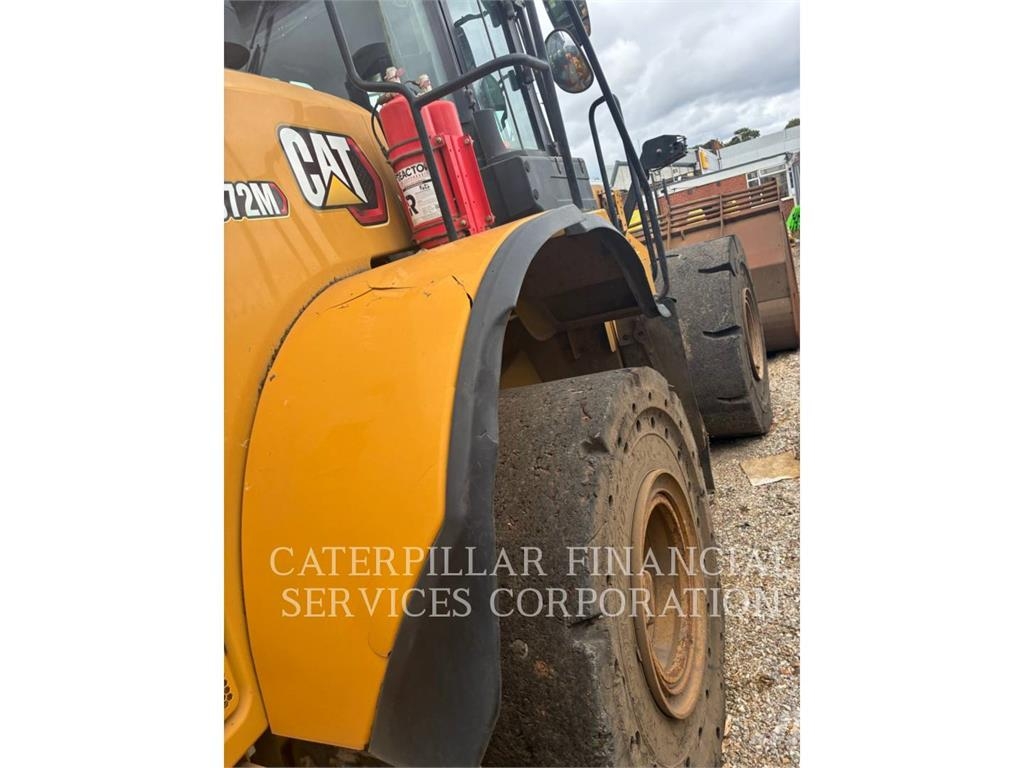 CAT 972M Kolesni nakladalci