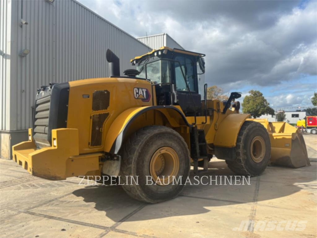 CAT 972M Radlader