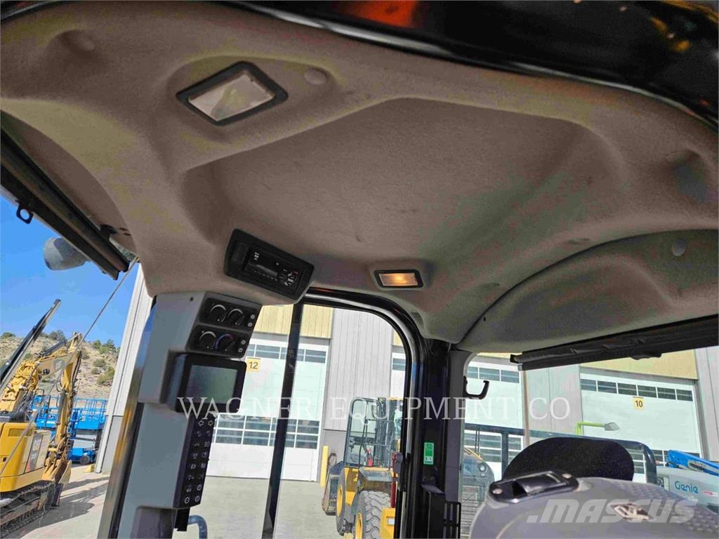 CAT 972M RB Carregadeiras de rodas