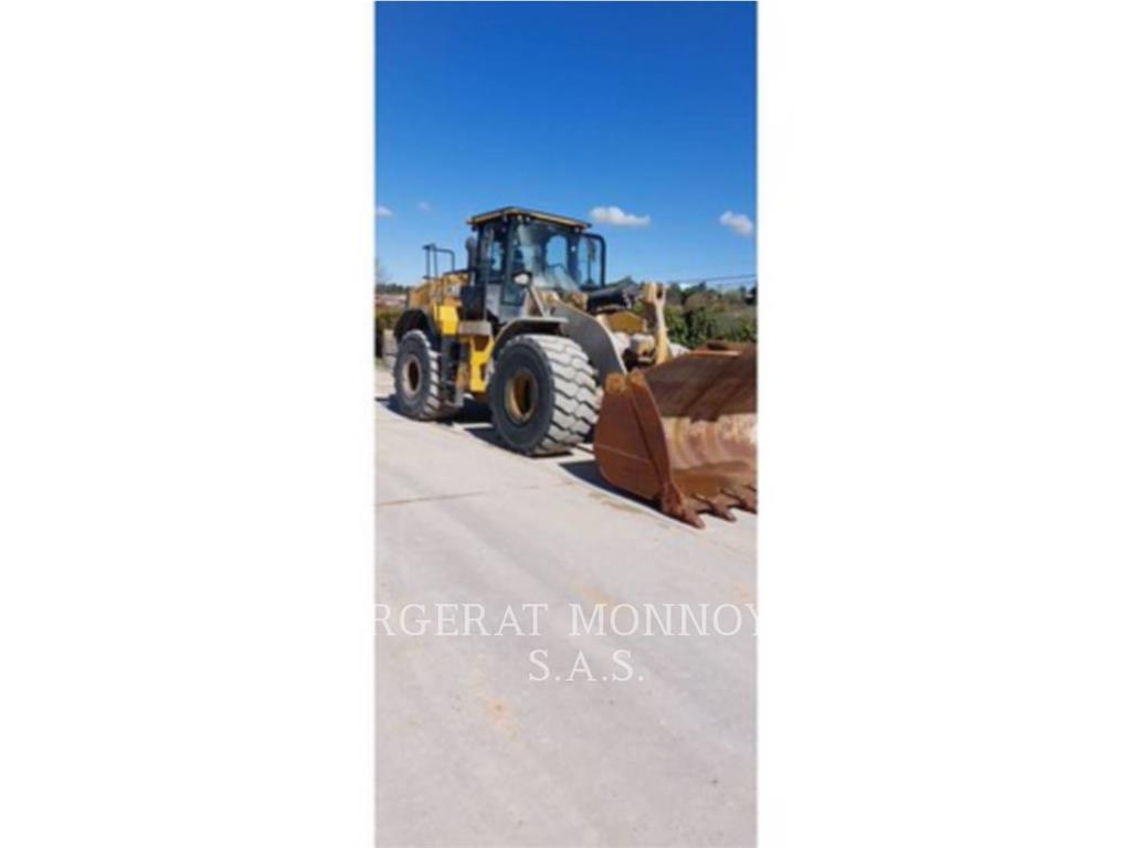 CAT 972M XE Колесни товарачи