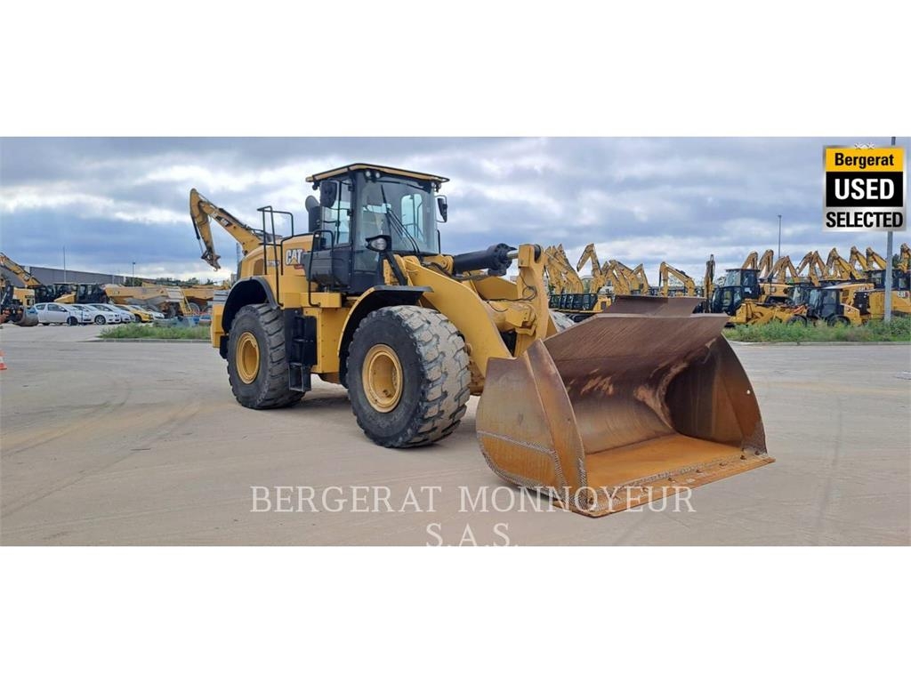 CAT 972M XE Kolesni nakladalci