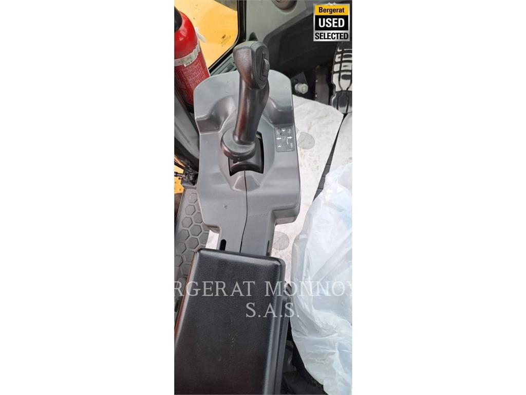 CAT 972M XE Kolesni nakladalci