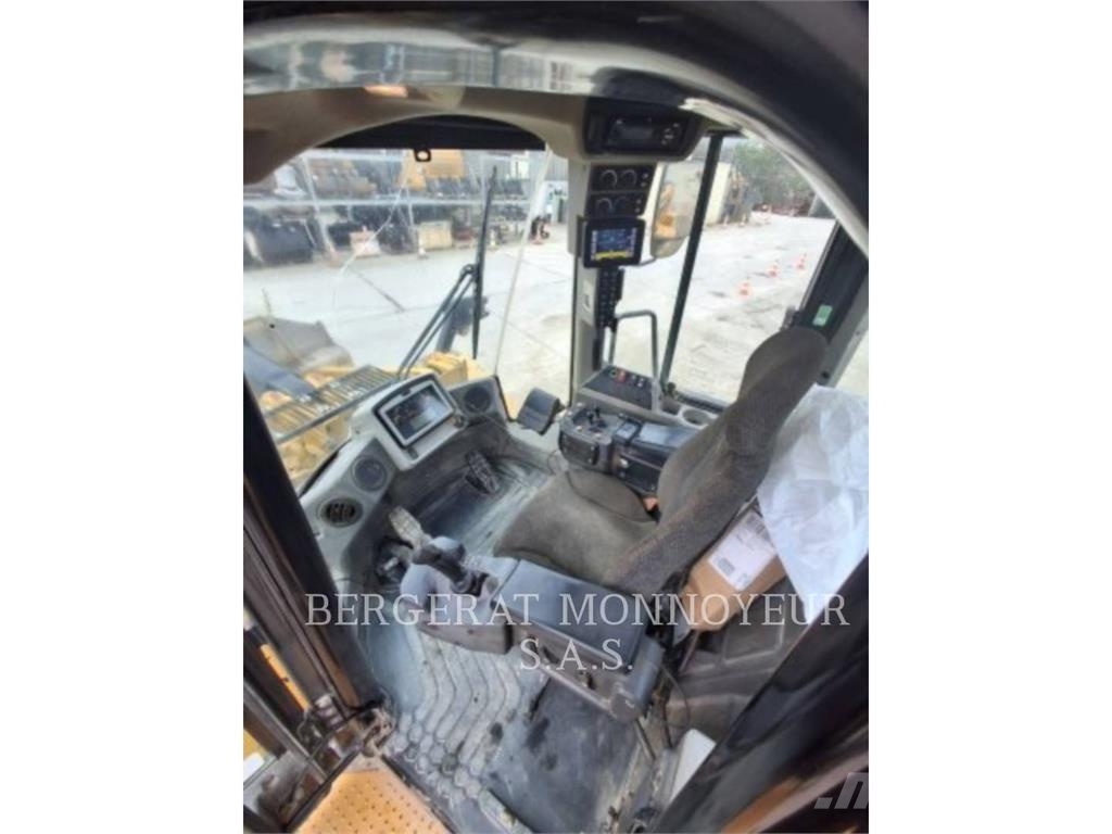 CAT 972M XE Wheel loaders