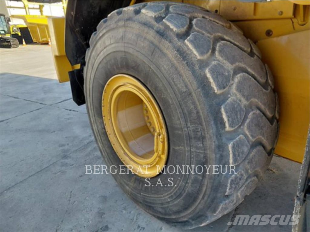 CAT 972M XE Tekerlekli yükleyiciler