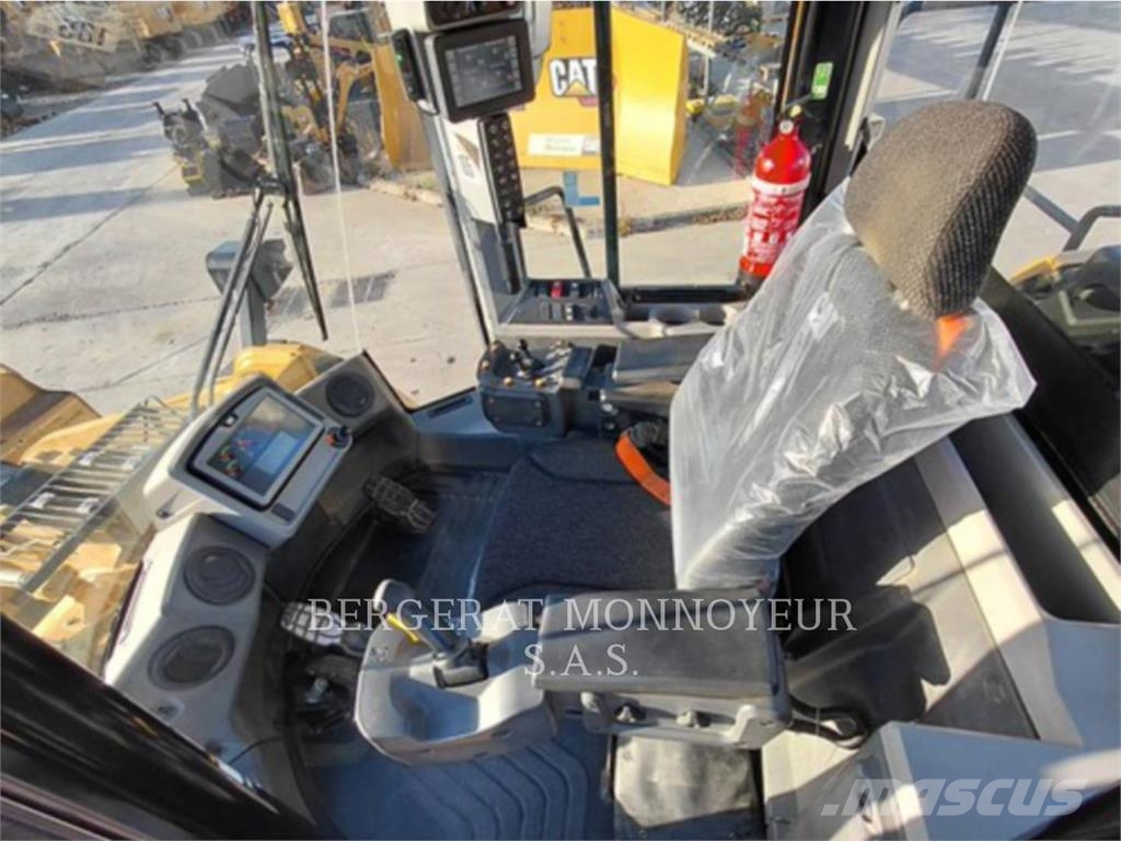CAT 972M XE Tekerlekli yükleyiciler