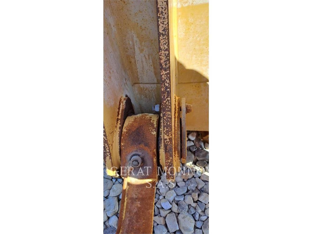 CAT 972M XE 휠로우더