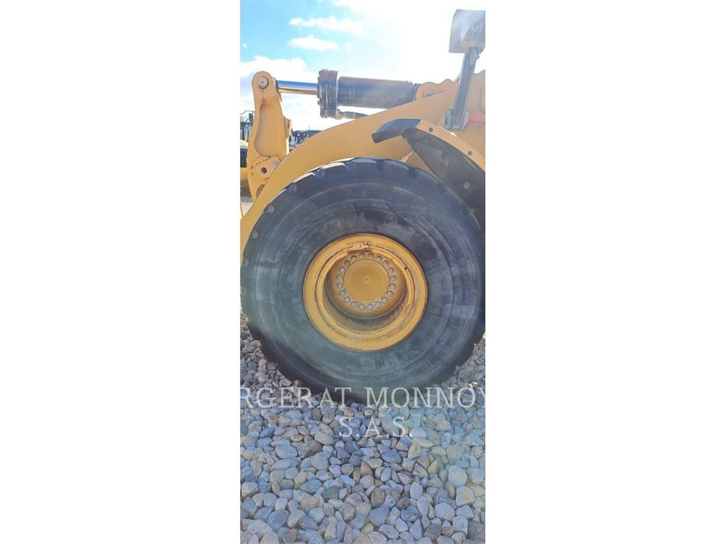 CAT 972M XE 휠로우더