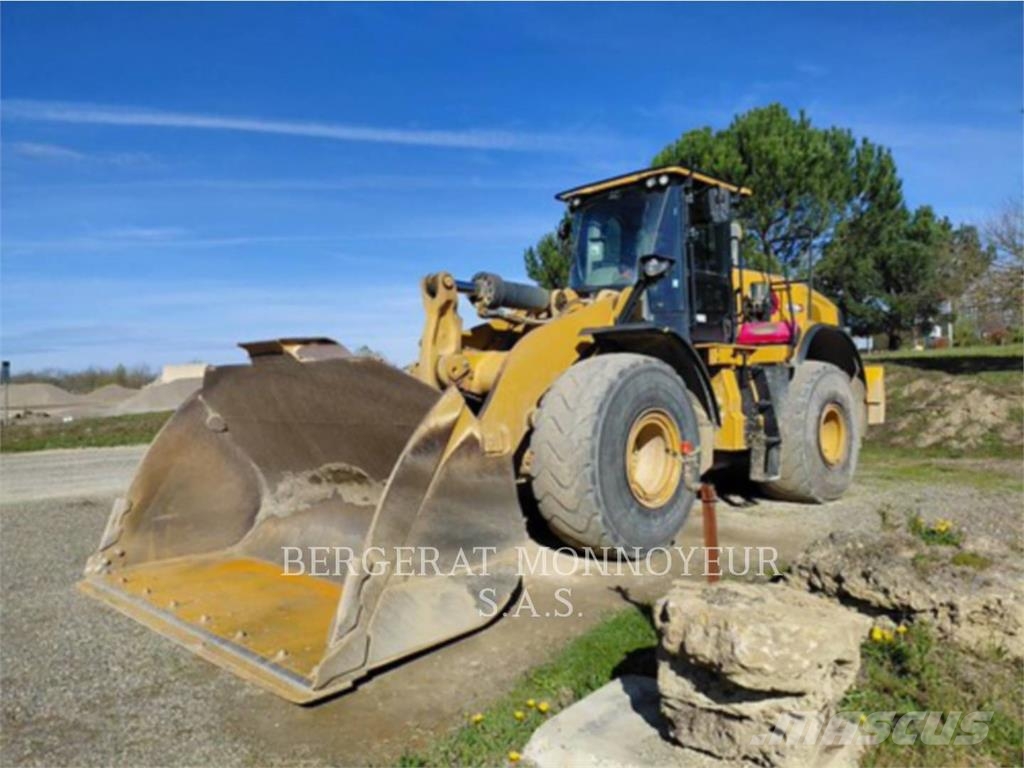 CAT 972M XE Chargeuse sur pneus