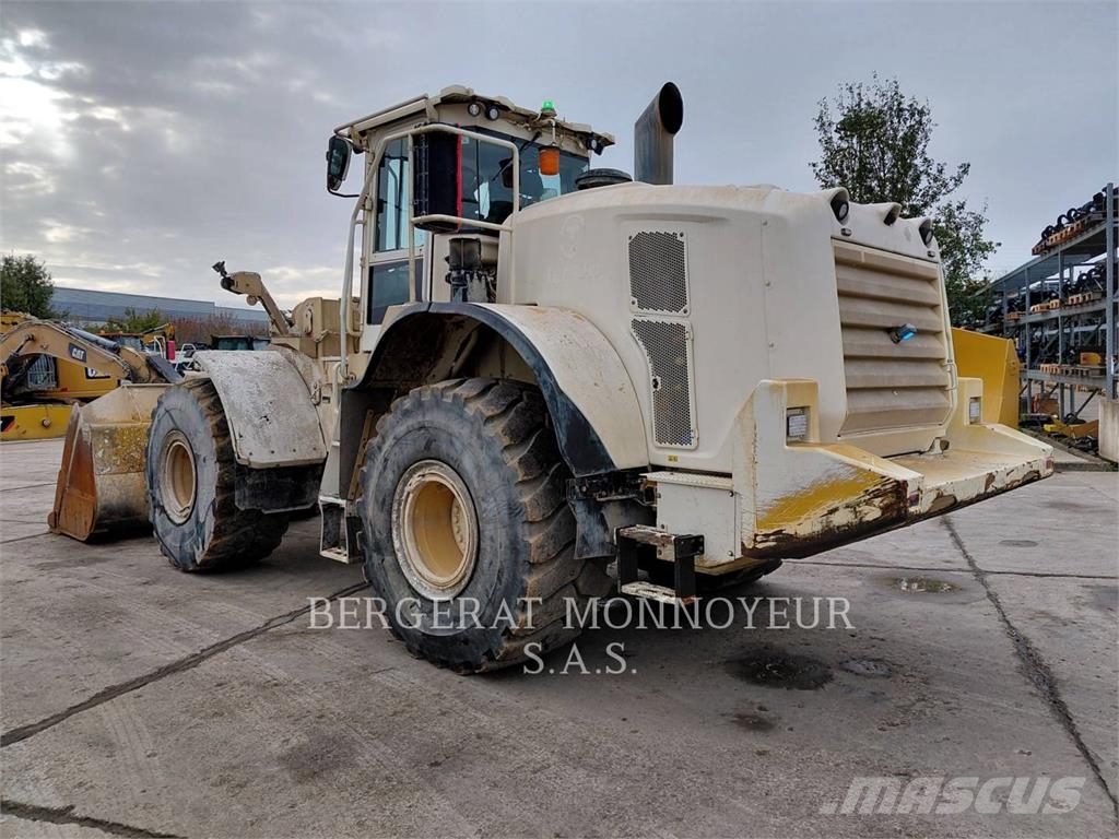 CAT 972M XE Chargeuse sur pneus
