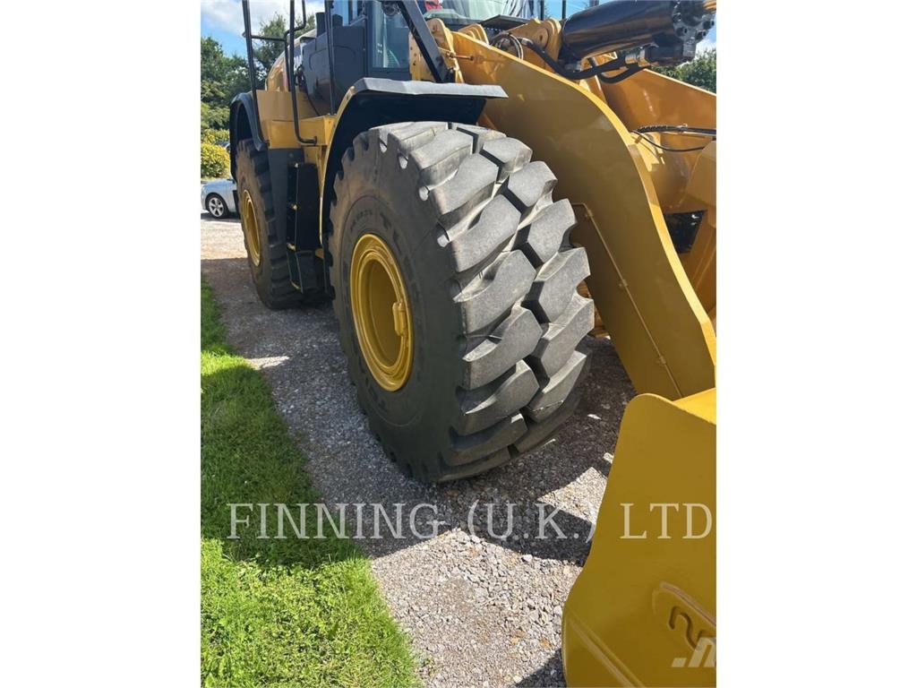 CAT 972M XE Фронтальні навантажувачі