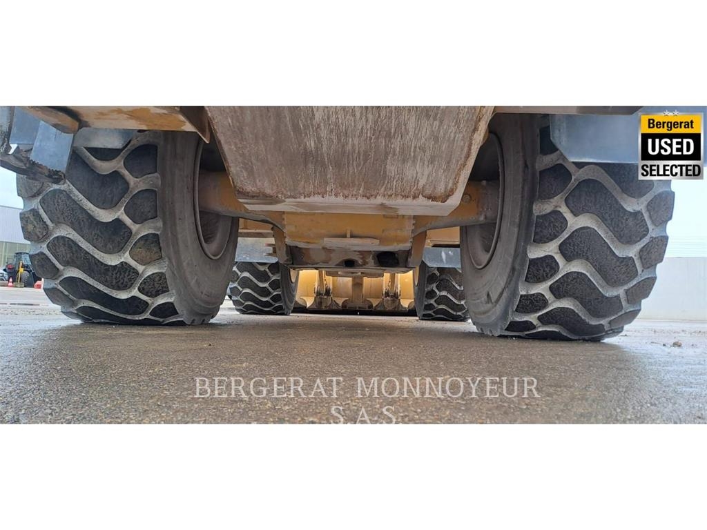 CAT 972M XE Utovarivači na točkove