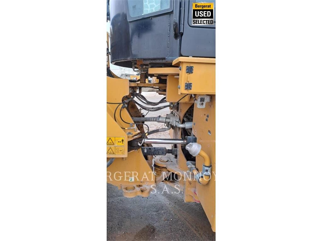 CAT 972M XE Utovarivači na točkove
