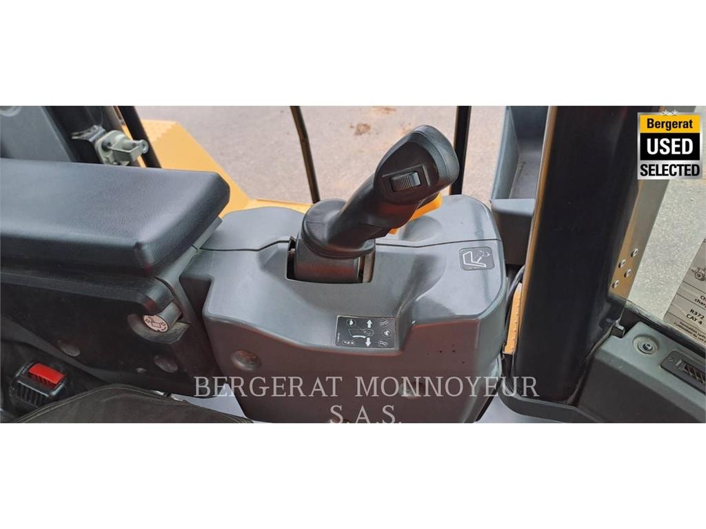 CAT 972M XE  휠로우더
