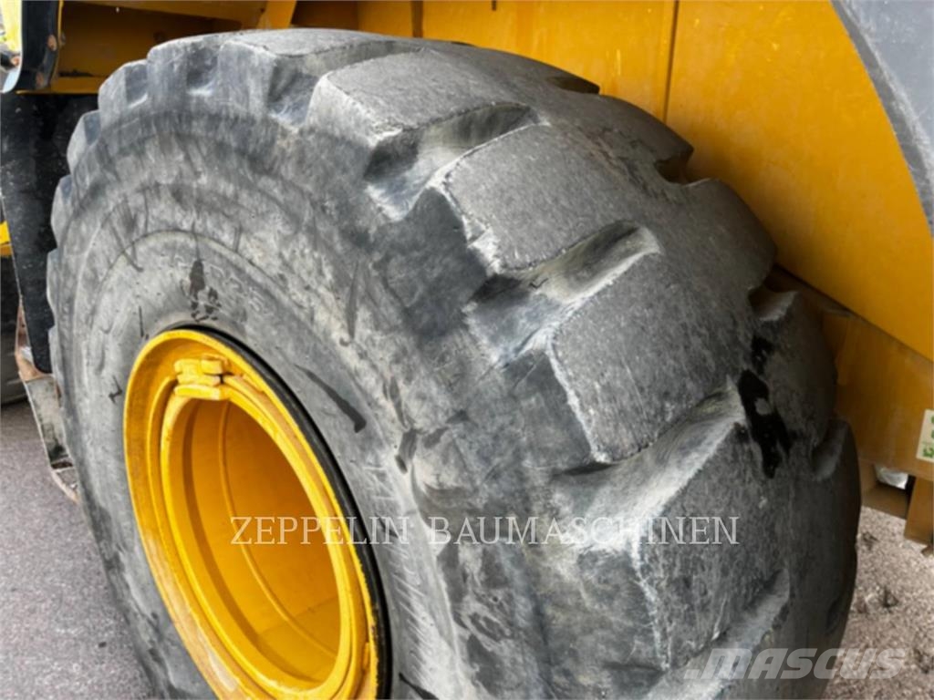 CAT 972MXE Incarcator pe pneuri