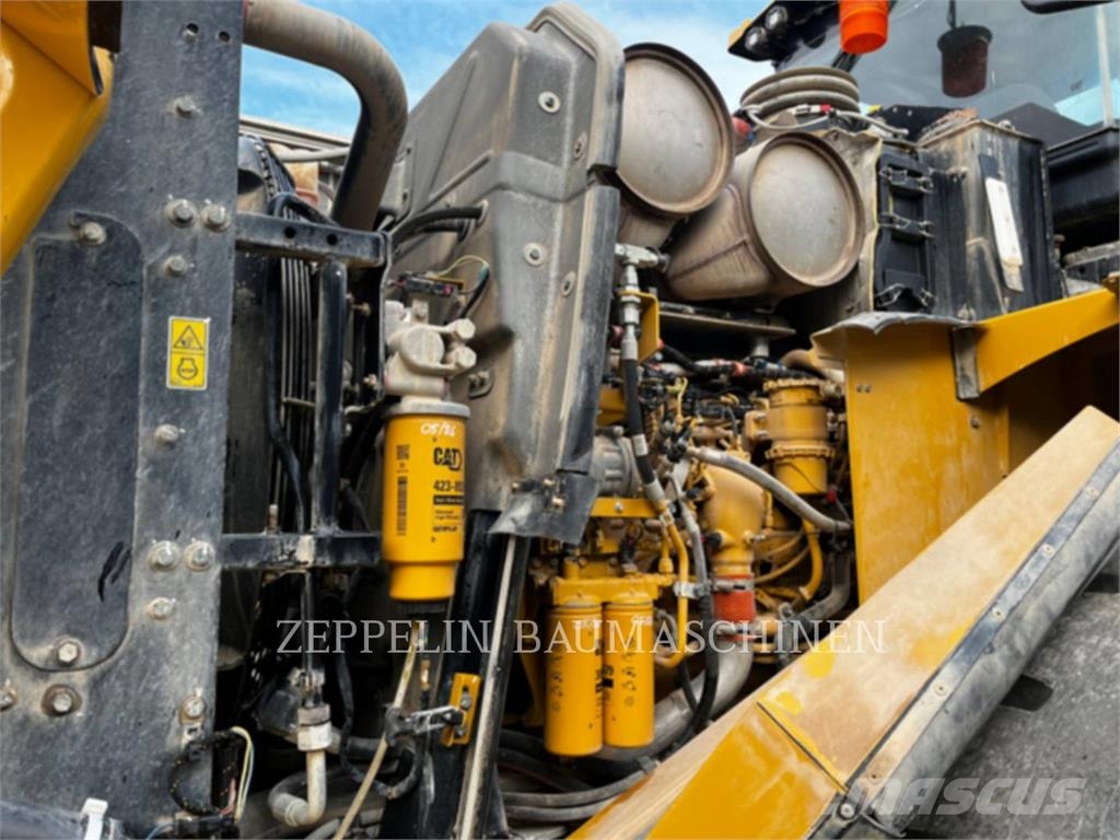 CAT 972MXE Incarcator pe pneuri