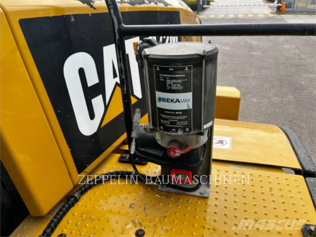 CAT 972MXE Incarcator pe pneuri