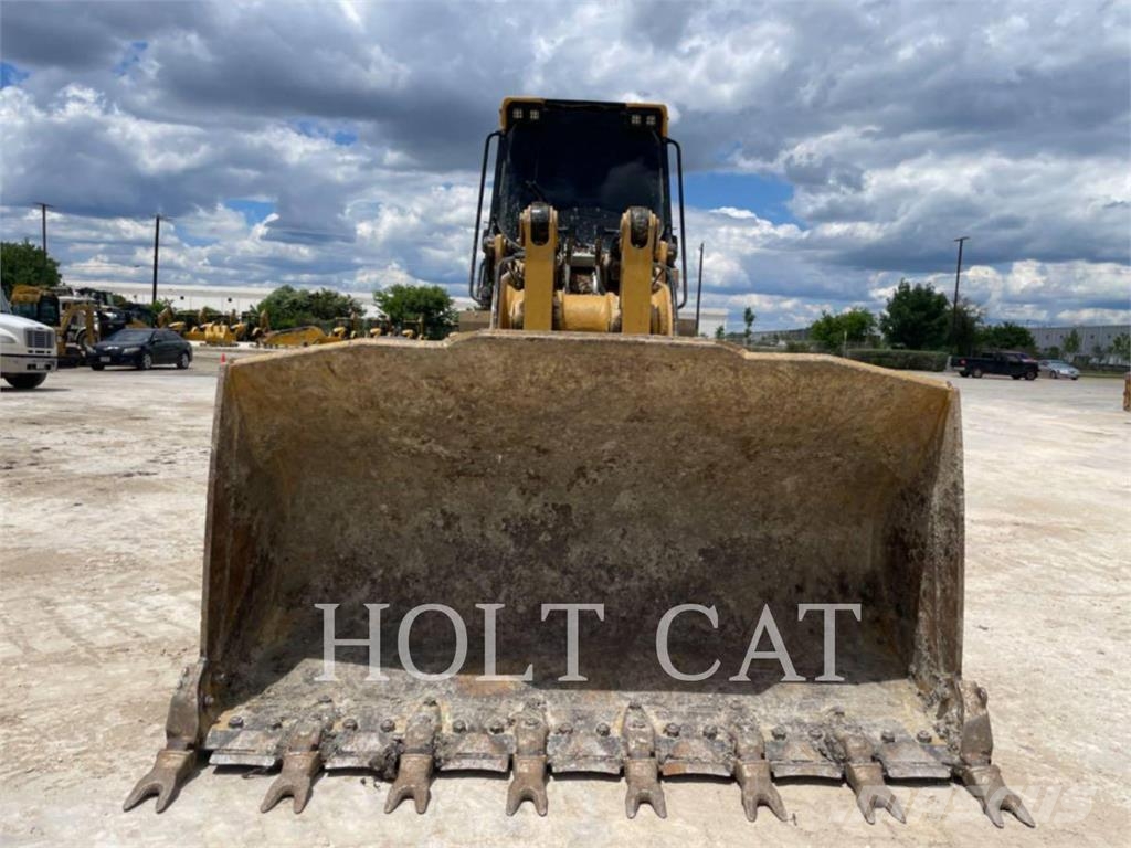 CAT 973K Φορτωτές με ερπύστριες