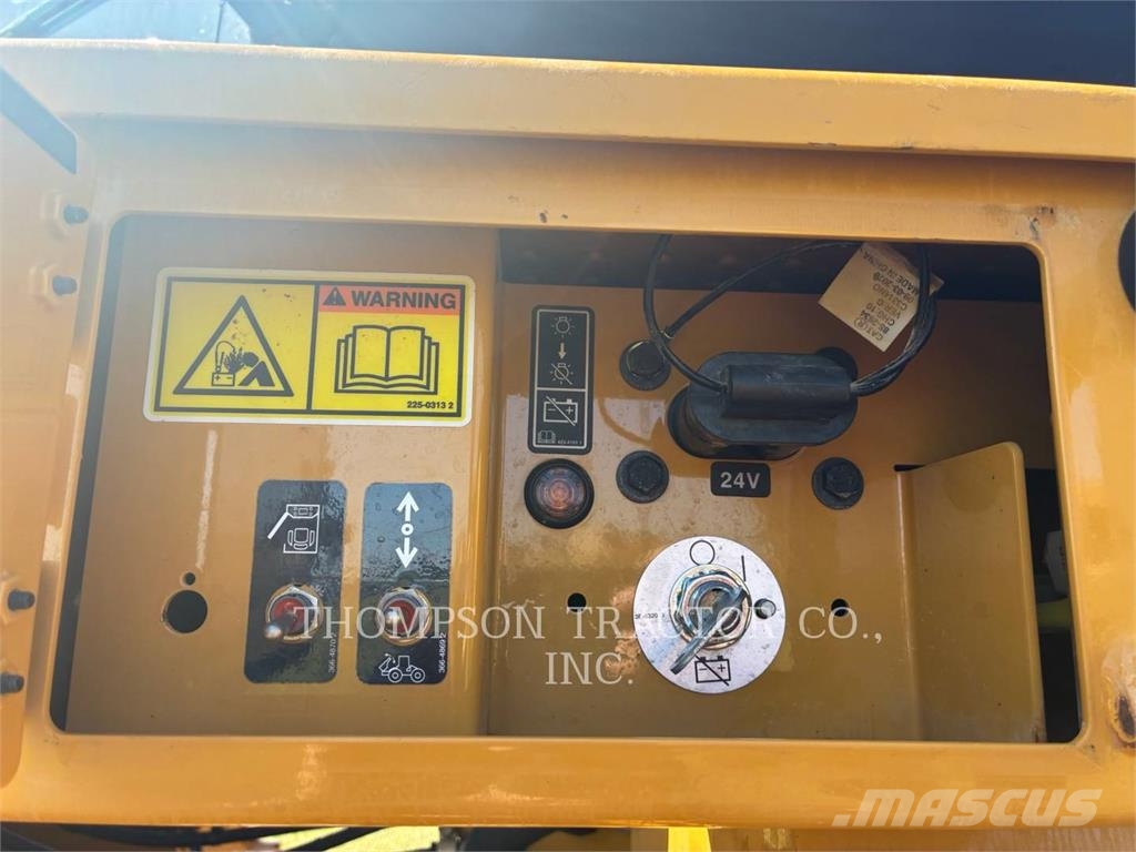 CAT 980 M Pale gommate