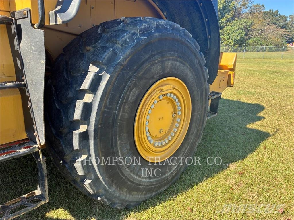CAT 980 M Pale gommate