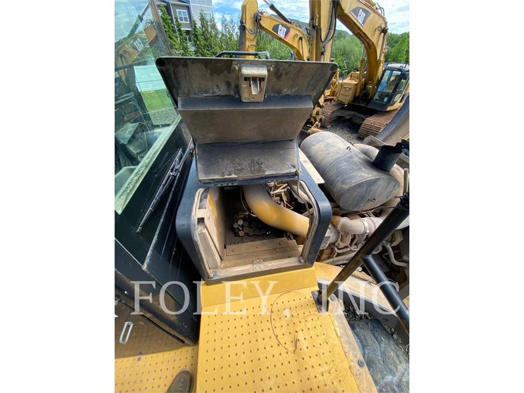 CAT 980H Kolesni nakladalci