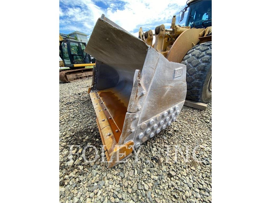 CAT 980H Kolesni nakladalci