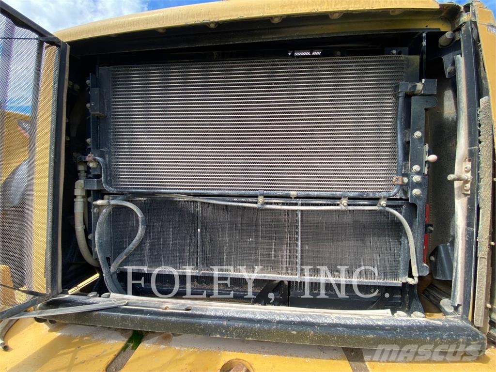 CAT 980H Kolesni nakladalci