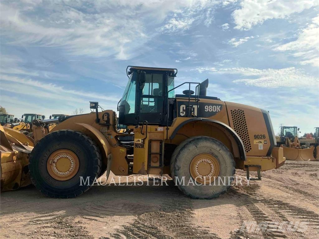 CAT 980K Колесни товарачи