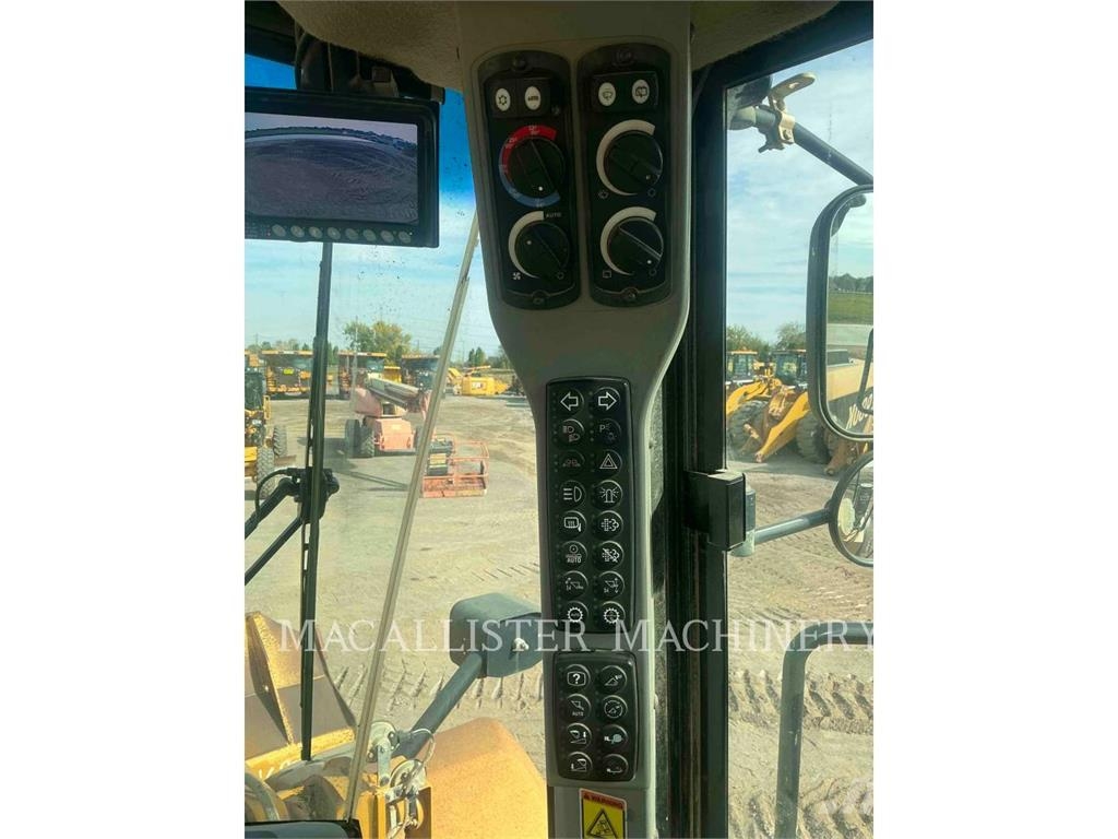 CAT 980K Колесни товарачи