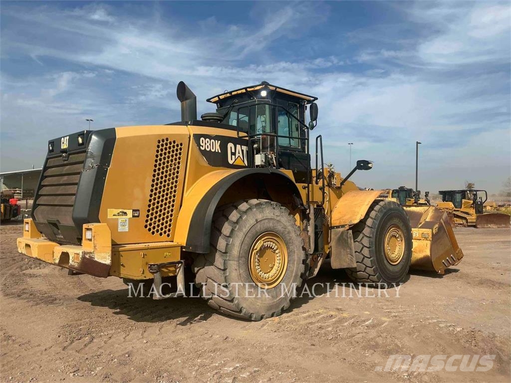 CAT 980K Колесни товарачи