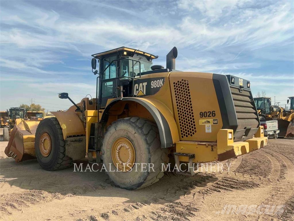 CAT 980K Колесни товарачи