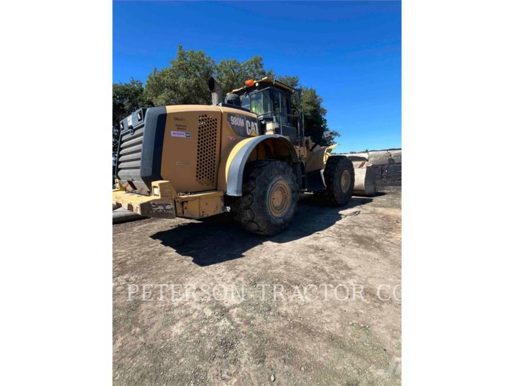 CAT 980M Kolesni nakladalci