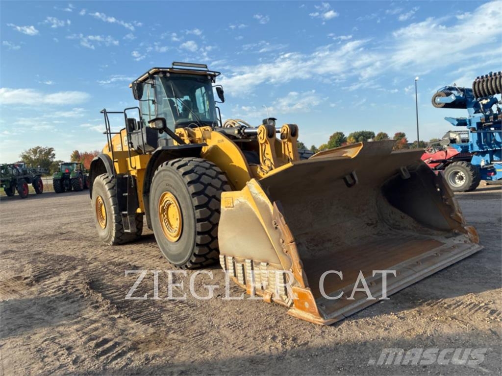 CAT 980M Kolesni nakladalci