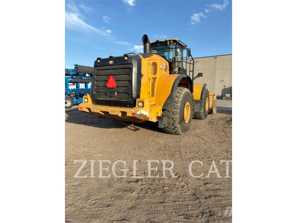 CAT 980M Kolesni nakladalci
