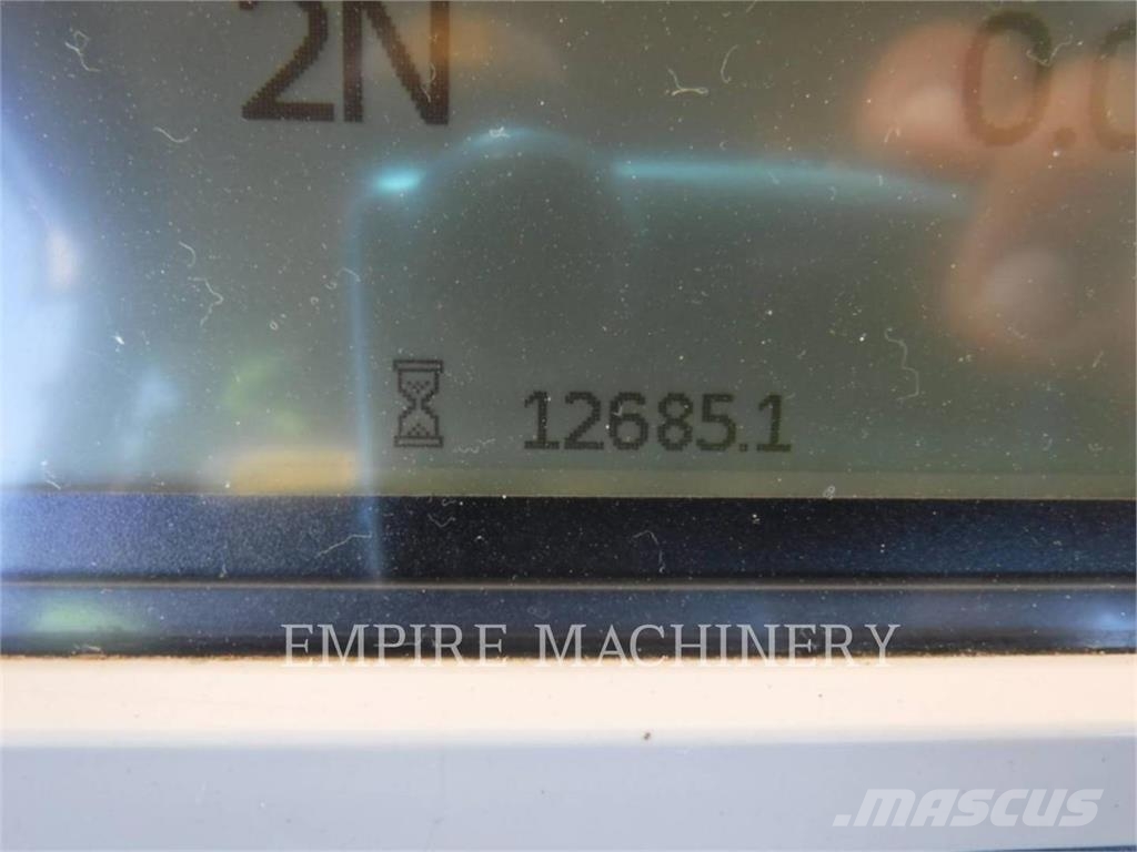 CAT 980M Chargeuse sur pneus