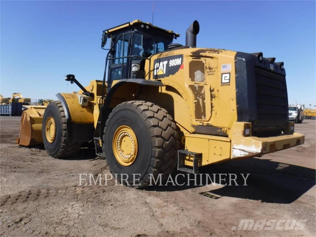 CAT 980M Chargeuse sur pneus