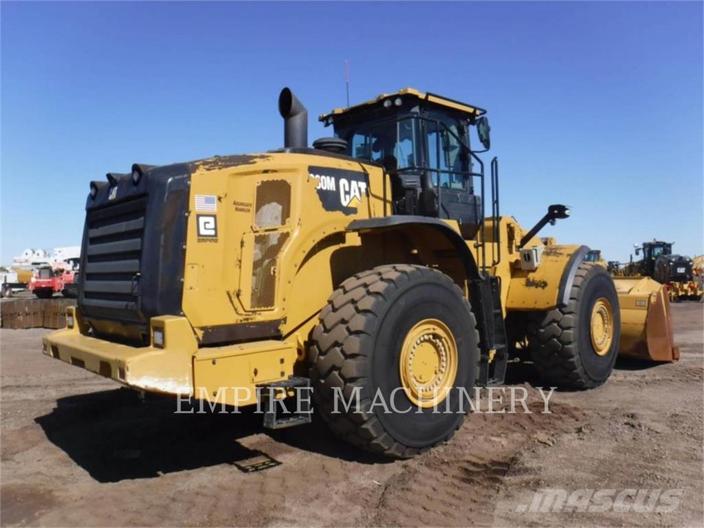 CAT 980M Chargeuse sur pneus