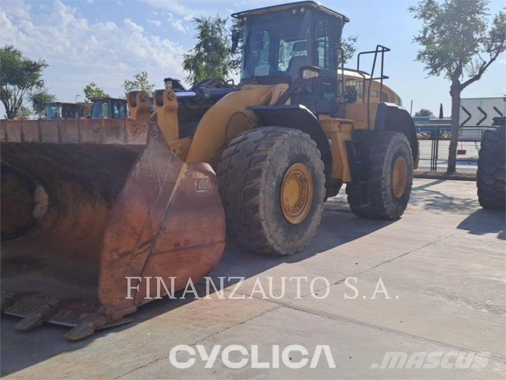 CAT 980XE Kolesové nakladače