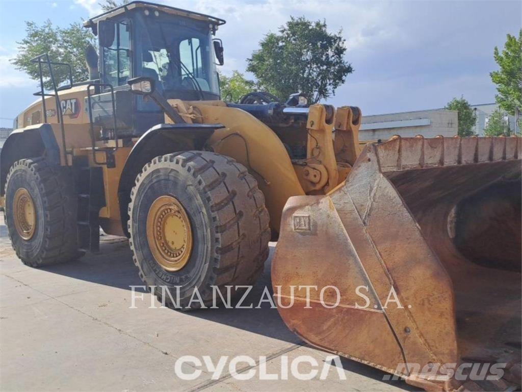 CAT 980XE Kolesové nakladače
