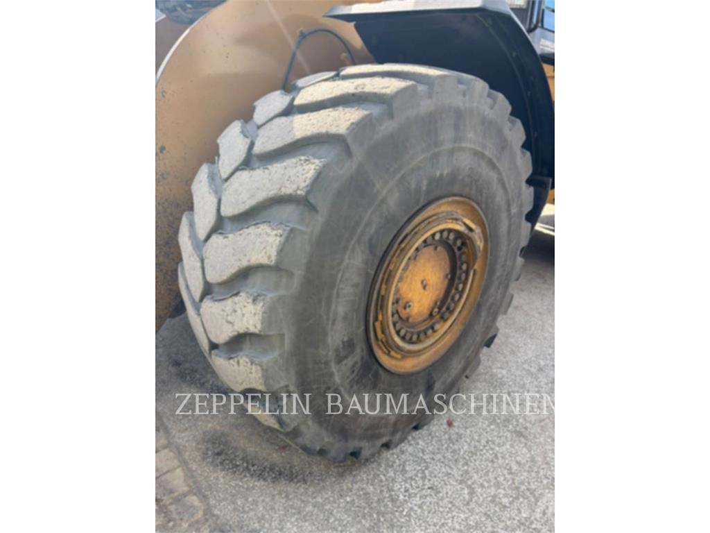 CAT 980XE Iekrāvēji uz riteņiem