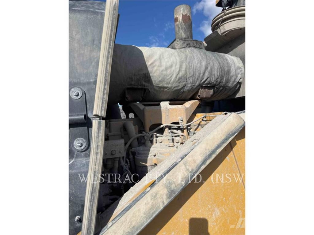 CAT 982 Pale gommate
