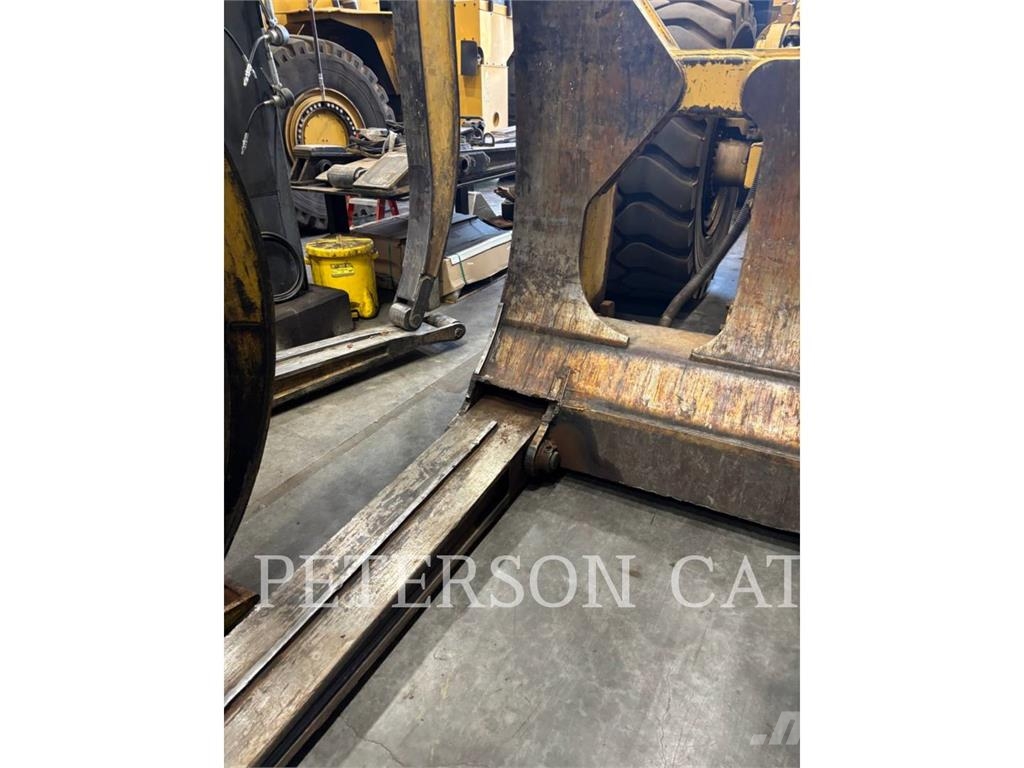 CAT 988H Radlader