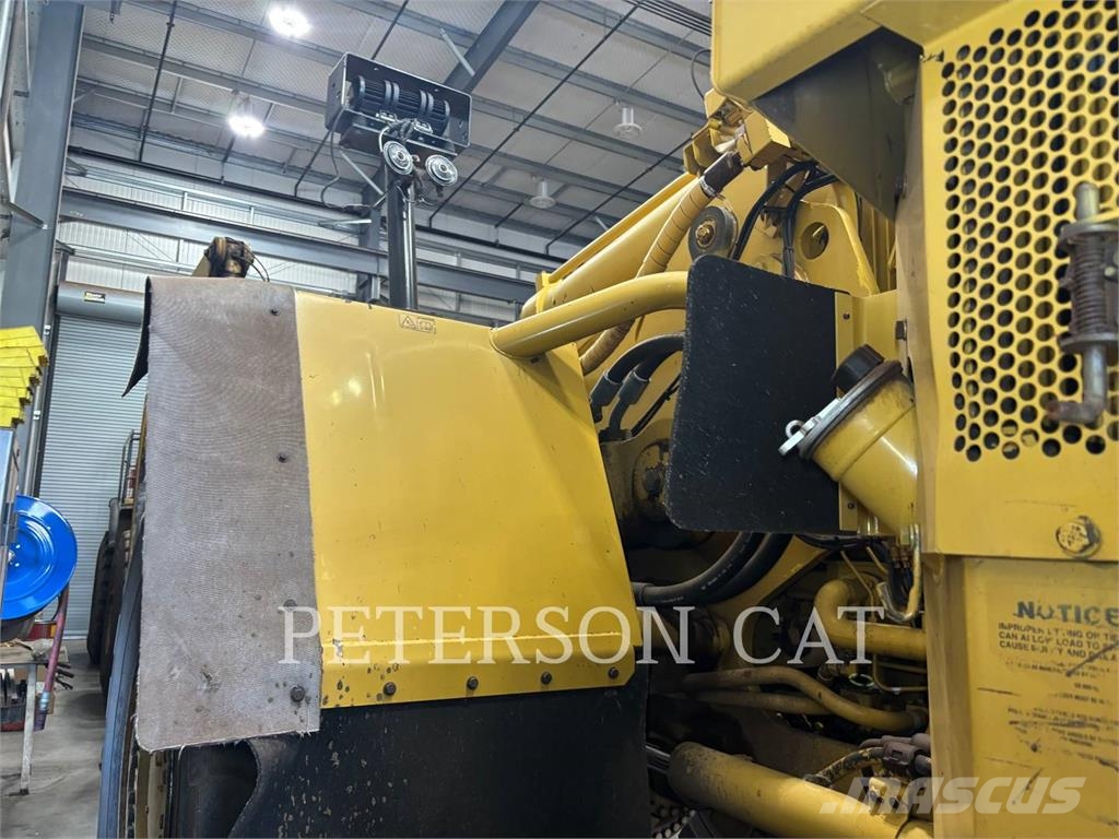 CAT 988H Radlader