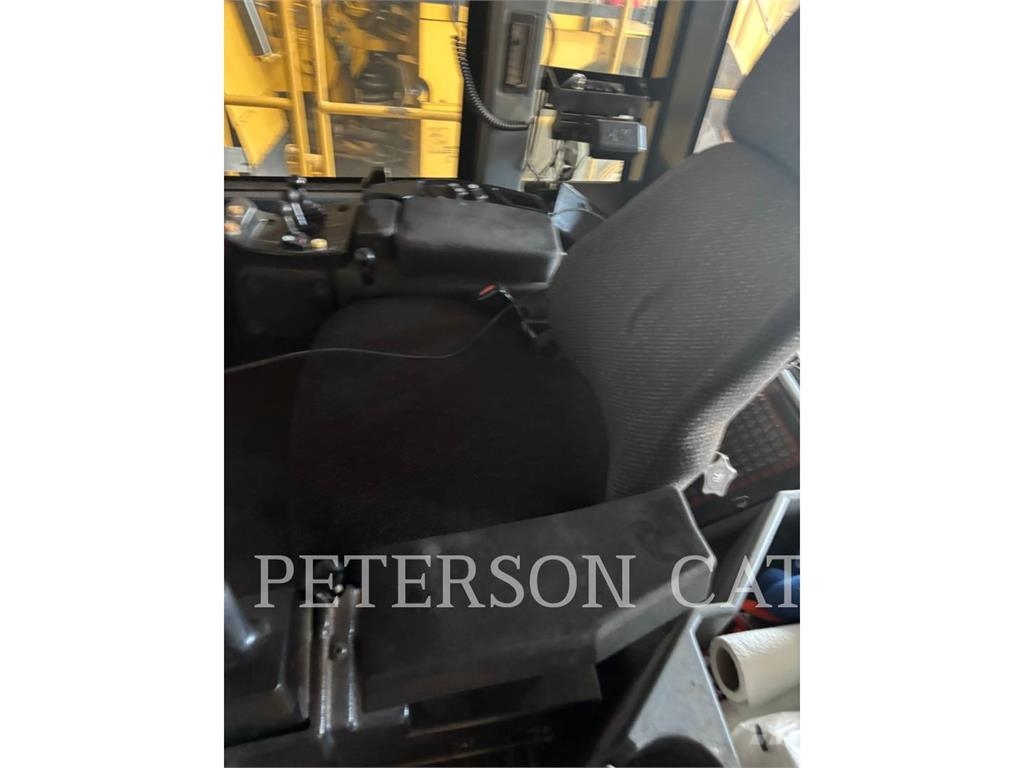 CAT 988H Radlader