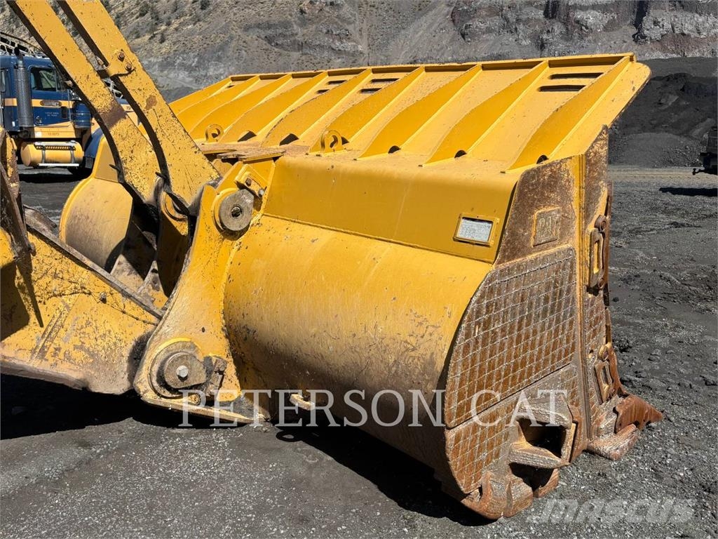 CAT 988H Radlader