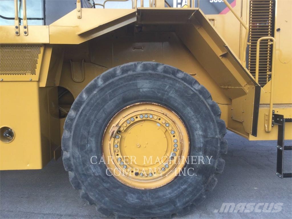 CAT 988H Chargeuse sur pneus